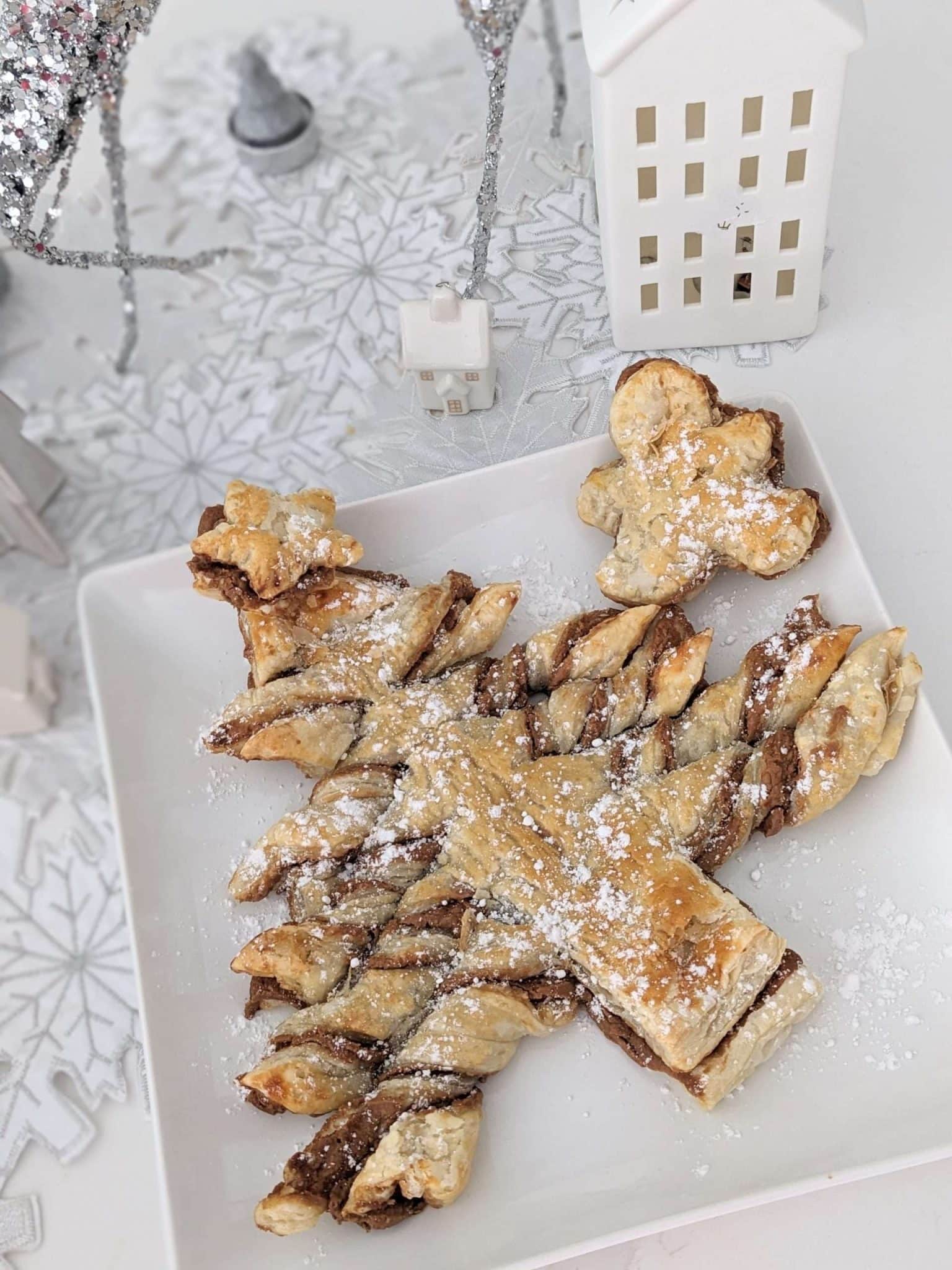 biscoff puff pastry tree