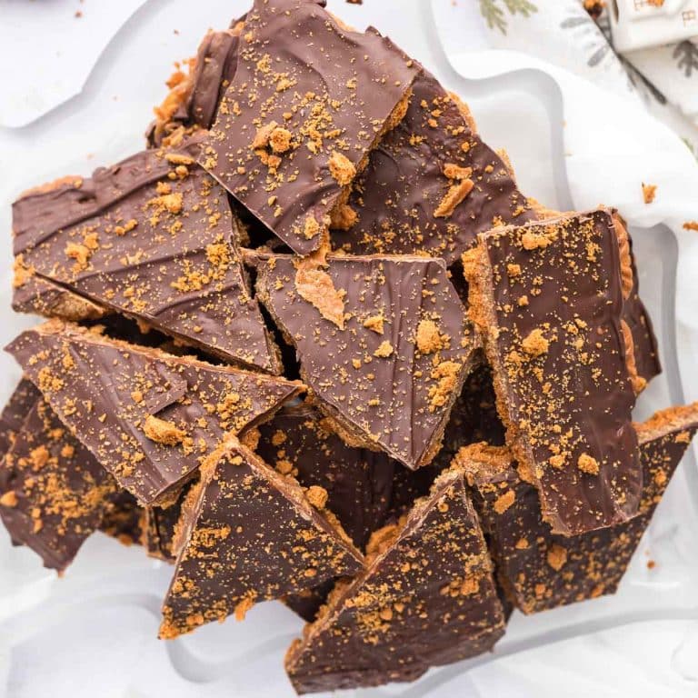 Close-up of Biscoff Christmas crack with chocolate and crushed Biscoff cookies
