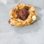Nutella center added to Kinder bueno Nutella cookies
