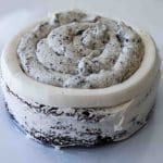 cookies-and-cream-cake-assembly-step-one