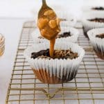 fill snickers cupcakes with caramel sauce